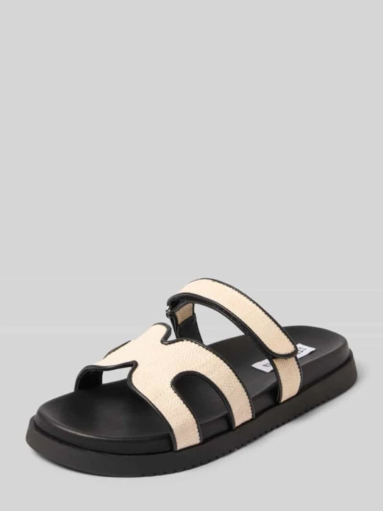 Zdjęcie produktu Sandałki ze skóry z rzepem model 'Missile' Steve Madden Écru