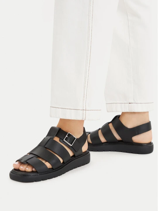 Zdjęcie produktu Sandały Calvin Klein Sq Molded Sndl Fisher Lth HW0HW02870 Czarny