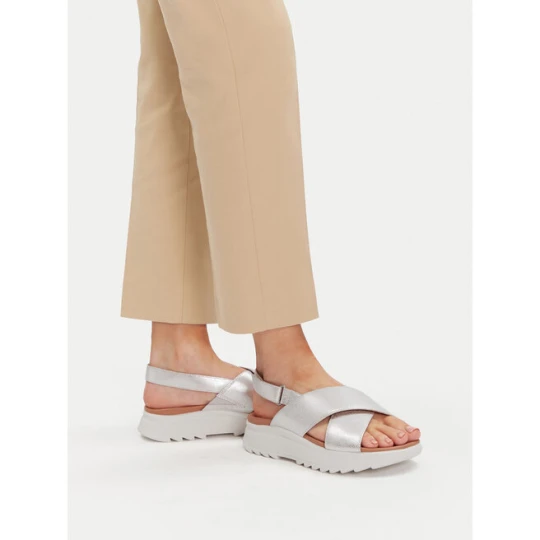 Zdjęcie produktu Sandały Clarks DashLite Wish 26171951 Srebrny