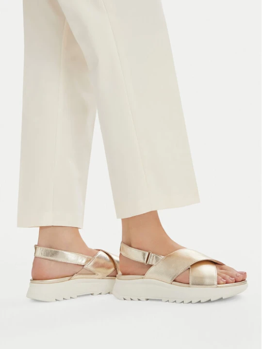 Zdjęcie produktu Sandały Clarks DashLite Wish 26185882 Złoty