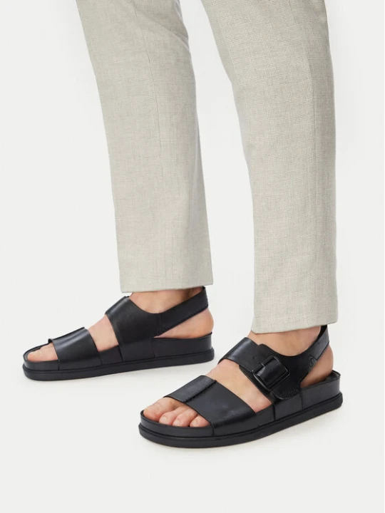 Zdjęcie produktu Sandały Clarks Torford Strap 26180896 Czarny