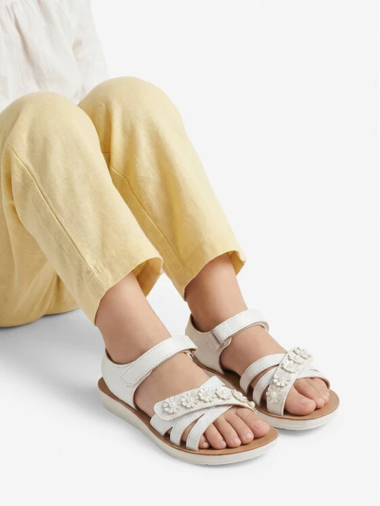 Zdjęcie produktu Sandały DeeZee CEO-S3S16619 Biały