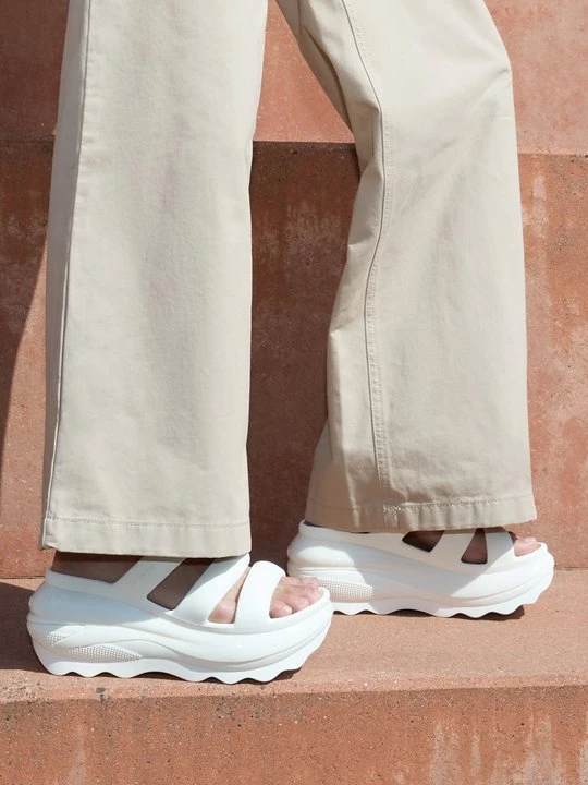 Zdjęcie produktu Sandały kąpielowe Crocs biały
