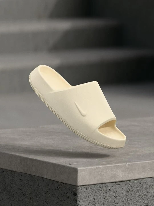 Zdjęcie produktu Sandały kąpielowe Nike biały
