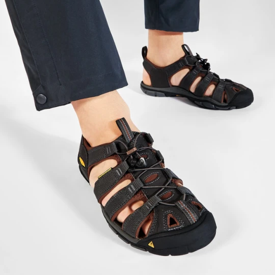 Zdjęcie produktu Sandały Keen Clearwater 1014456 Szary