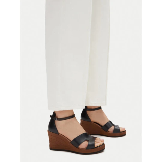 Zdjęcie produktu Sandały Lasocki WI23-283-11 Czarny