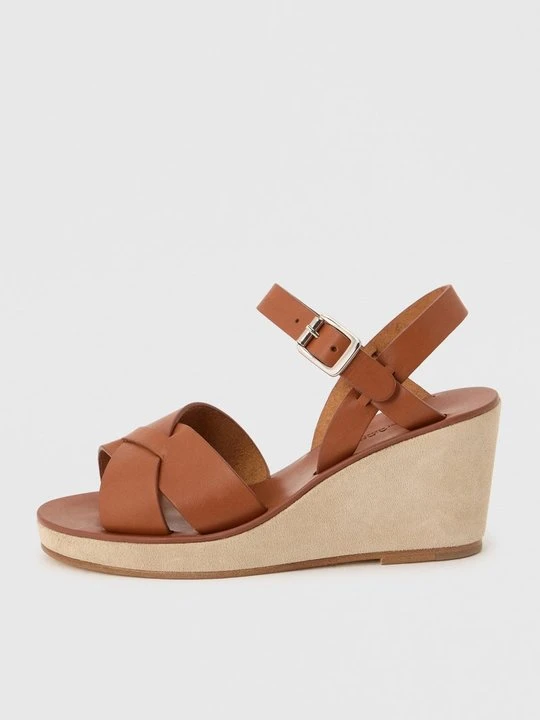 Zdjęcie produktu Sandały na koturnie A.p.c. brązowy