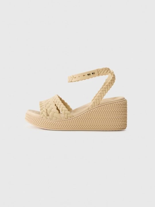 Zdjęcie produktu Sandały na koturnie Crocs beżowy