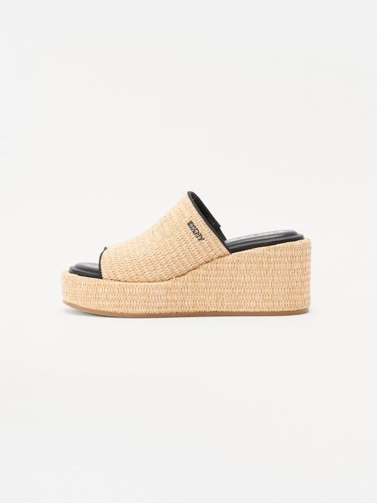 Zdjęcie produktu Sandały na koturnie DKNY piaskowy
