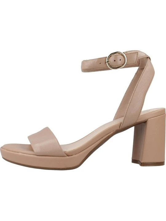 Zdjęcie produktu Sandały na obcasie Clarks nude
