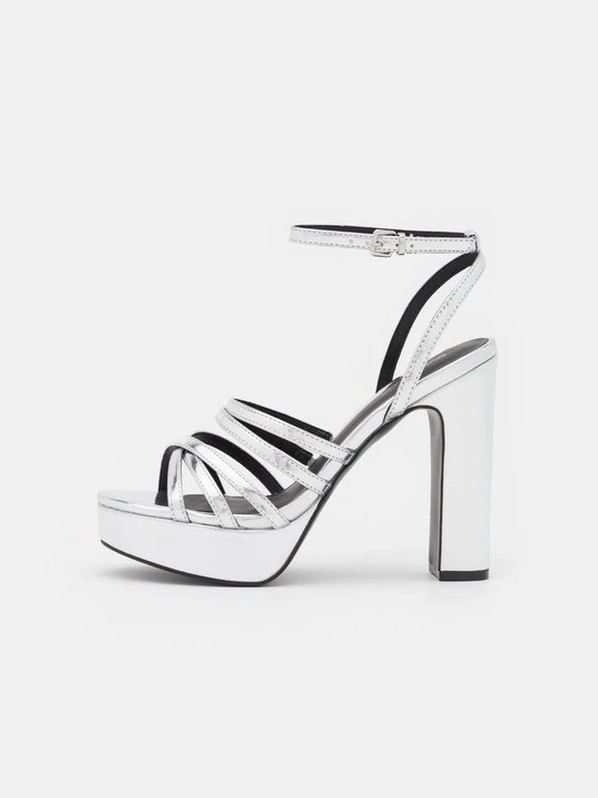 Zdjęcie produktu Sandały na obcasie Even&Odd Wide Fit By Zalando srebrny