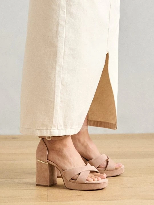 Zdjęcie produktu Sandały na platformie Anna Field Wide Fit By Zalando beżowy