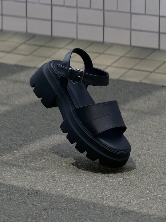 Zdjęcie produktu Sandały na platformie Even&Odd By Zalando czarny