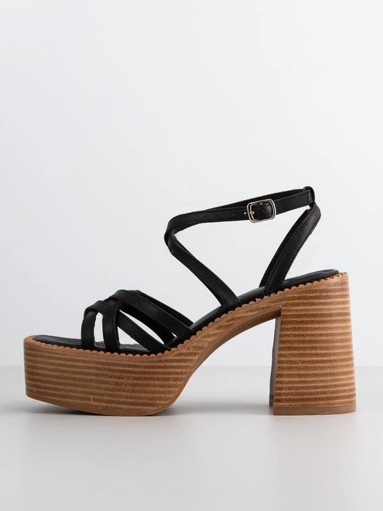 Zdjęcie produktu Sandały na platformie Jeffrey Campbell czarny