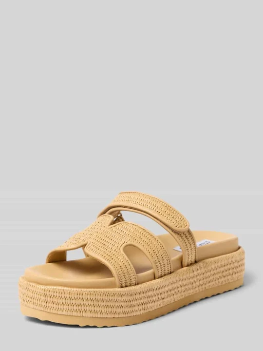 Zdjęcie produktu Sandały na platformie model 'Bigmissile' Steve Madden Piaskowy