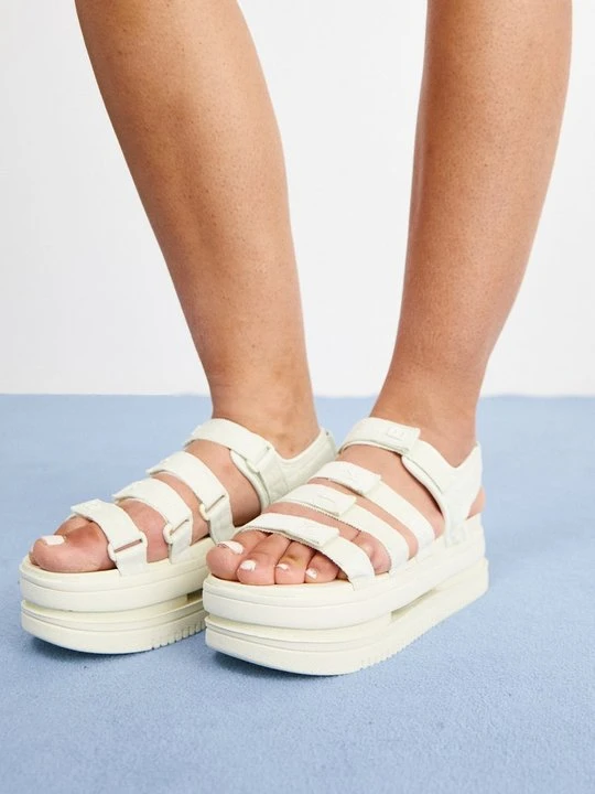 Zdjęcie produktu Sandały na platformie Nike mleczny