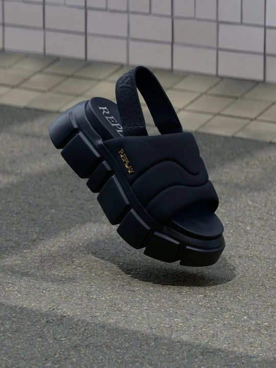 Zdjęcie produktu Sandały na platformie Replay czarny