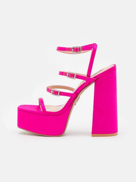 Zdjęcie produktu Sandały na platformie Steve Madden różowy