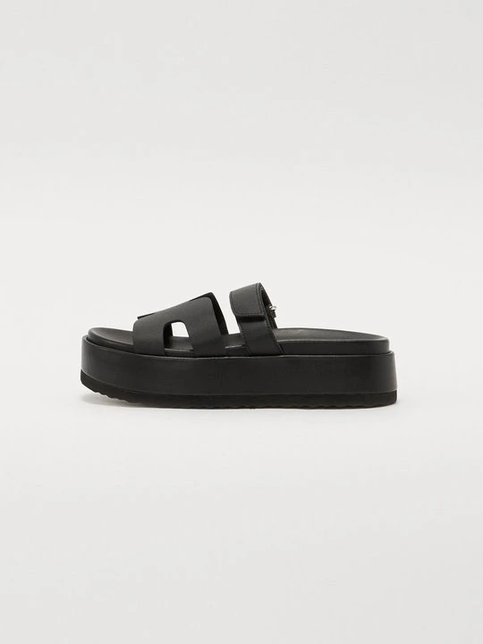 Zdjęcie produktu Sandały na platformie Steve Madden czarny
