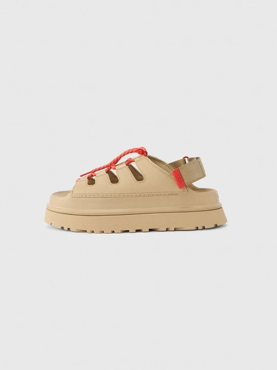Zdjęcie produktu Sandały na platformie UGG piaskowy