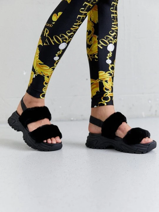 Zdjęcie produktu Sandały na platformie Versace Jeans Couture czarny