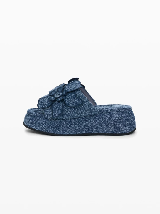 Zdjęcie produktu Sandały na platformie z denimu Desigual niebieski