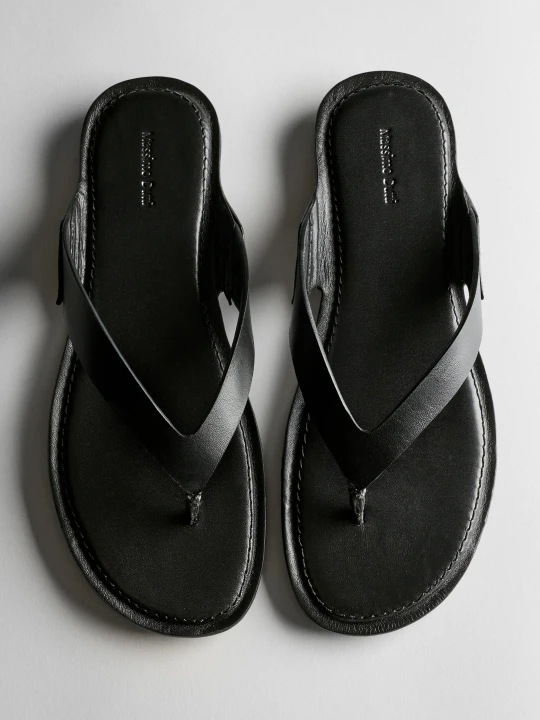 Zdjęcie produktu Sandały Płaskie Skórzane - Czarny - Massimo Dutti - Female