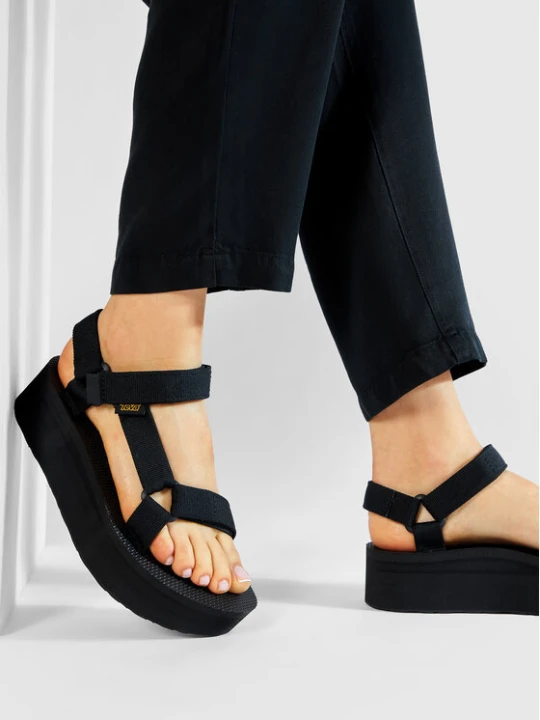 Zdjęcie produktu Sandały Teva Flatform Universal 1008844 Czarny