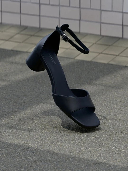 Zdjęcie produktu Sandały Vagabond czarny