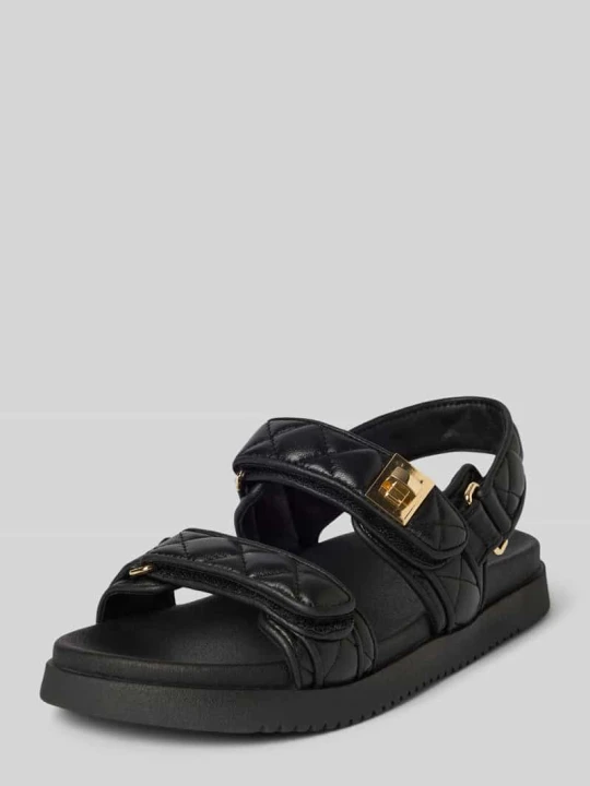 Zdjęcie produktu Sandały ze skóry naturalnej model 'MONA' Steve Madden Czarny