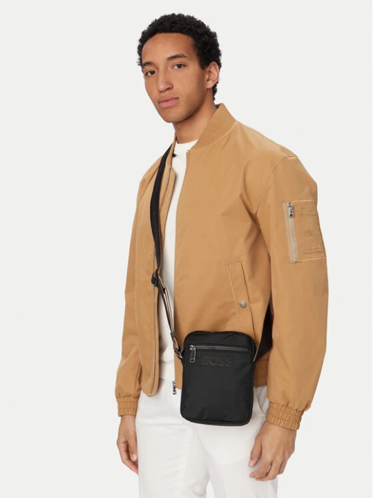 Zdjęcie produktu Saszetka BOSS Catch 3.0 NS Zip 50511961 Czarny