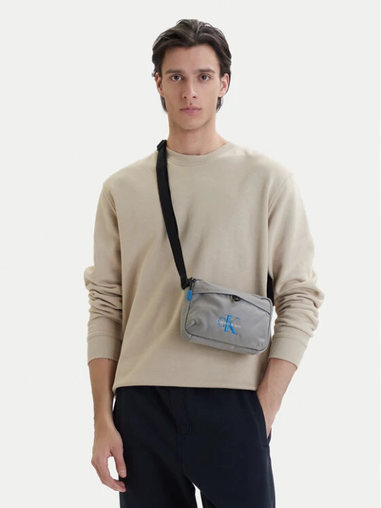 Zdjęcie produktu Saszetka Calvin Klein Bold Camera Bag LV04D3117G Szary