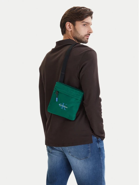 Zdjęcie produktu Saszetka Calvin Klein Bold Flatpack LV04D3178G Zielony
