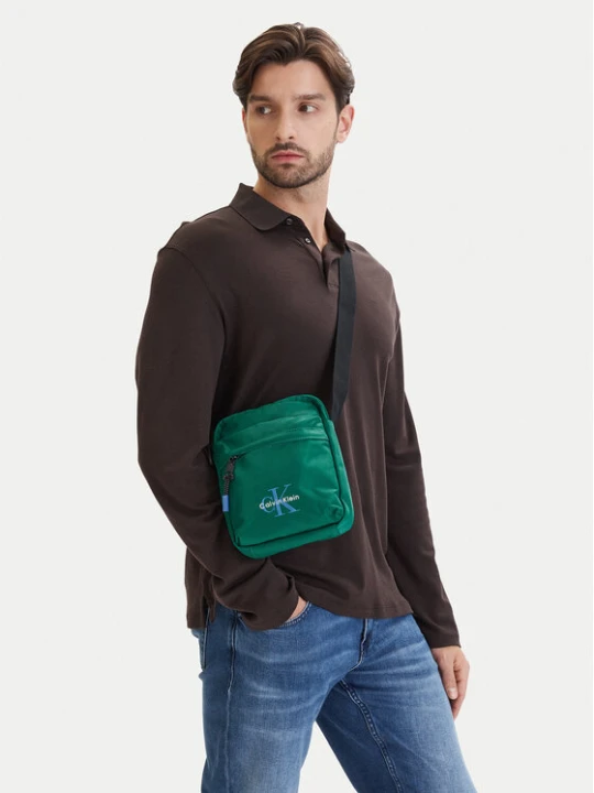 Zdjęcie produktu Saszetka Calvin Klein Bold Reporter LV04D3421G Zielony