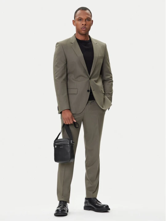 Zdjęcie produktu Saszetka Calvin Klein Raised Reporter LV04D3160G Czarny