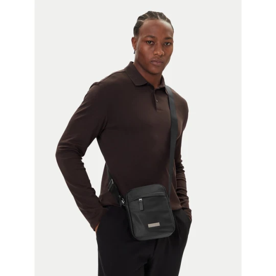 Zdjęcie produktu Saszetka Calvin Klein Sleek Reporter LV04D3180G Czarny