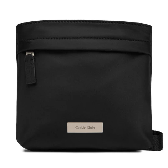 Zdjęcie produktu Saszetka Calvin Klein Sleek Slim Flatpack LV04D3234G Czarny
