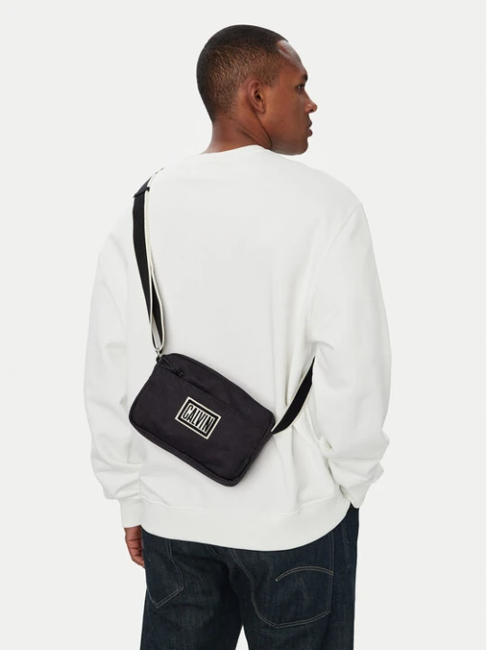 Zdjęcie produktu Saszetka Calvin Klein Ssnl Graphic Camera Bag LV04D3628G Czarny