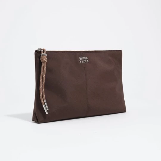 Zdjęcie produktu Saszetka kopertowa średnia nylon mokka BIMBA Y LOLA MOKA