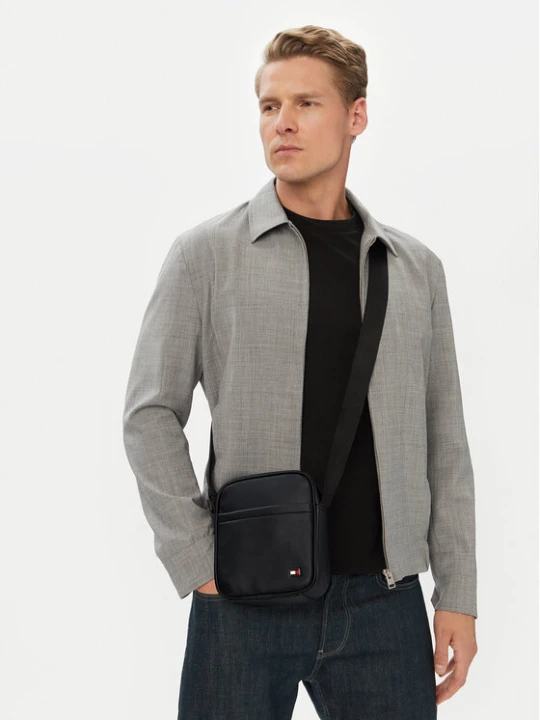 Zdjęcie produktu Saszetka Tommy Hilfiger AM0AM14845 Czarny