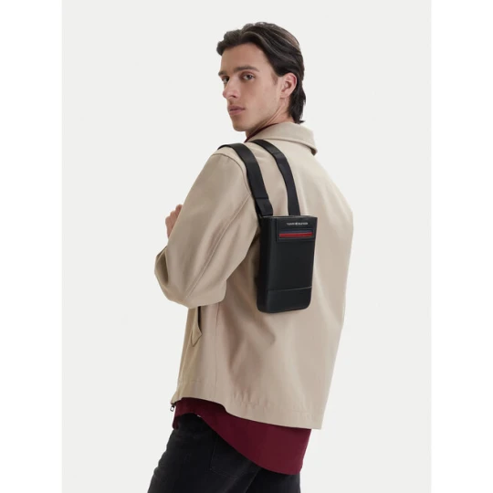 Zdjęcie produktu Saszetka Tommy Hilfiger Th Foundation Mini Crossover AM0AM14157 Czarny