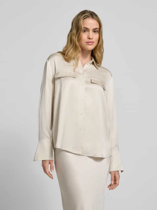 Zdjęcie produktu Bluzka satynowa z listwą guzikową – curated by Anouk Yve Style Icon Collection Écru