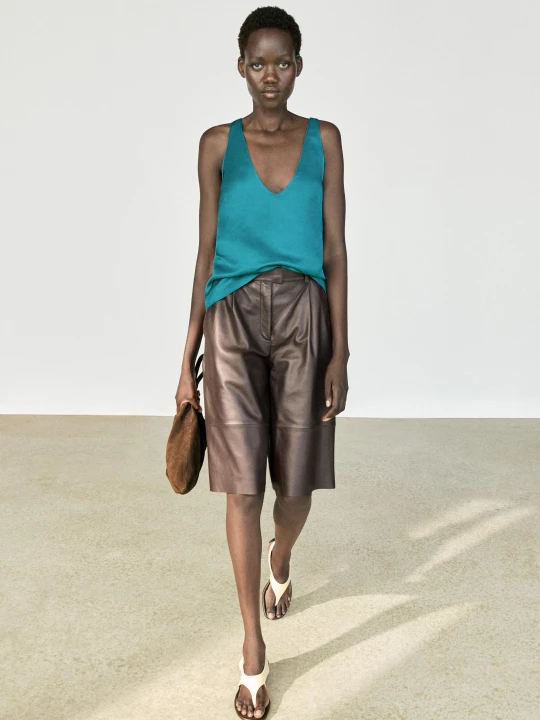 Zdjęcie produktu Satynowy Top Z Dekoltem W Serek Z Mieszanki Lnu - Ciemnoturkus - Massimo Dutti - Female