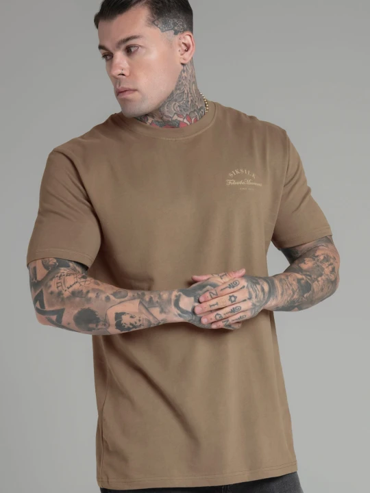 Zdjęcie produktu SikSilk Męska Brązowa Koszulka z Luźnym Krojem