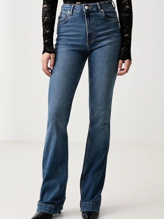 Zdjęcie produktu Silvian Heach jeansy flare damskie KODDU niebieski