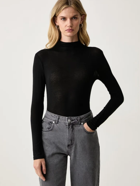 Zdjęcie produktu Silvian Heach longsleeve damski z wiskozy ALFA czarny