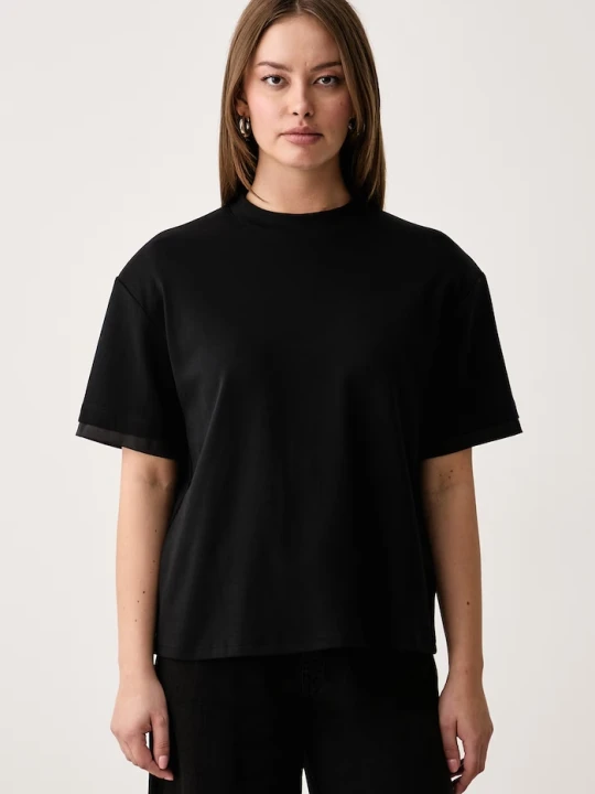 Zdjęcie produktu Silvian Heach T-shirt damski z bawełną JALUAN czarny