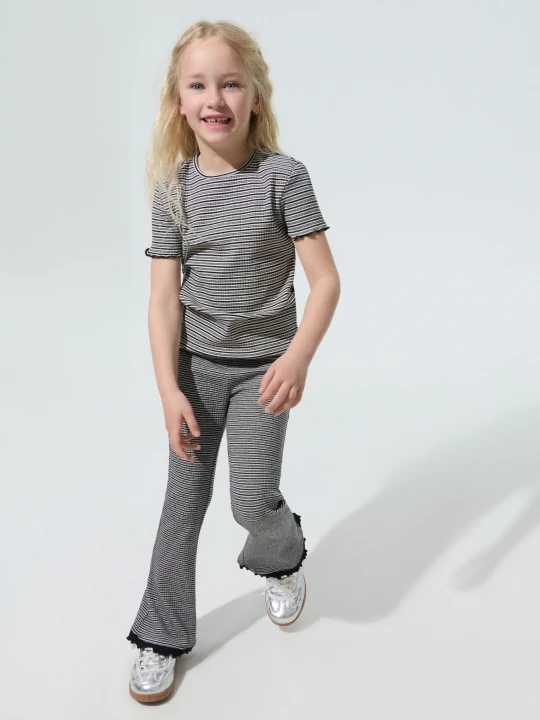 Zdjęcie produktu Sinsay - Bawełniane legginsy flare - czarny