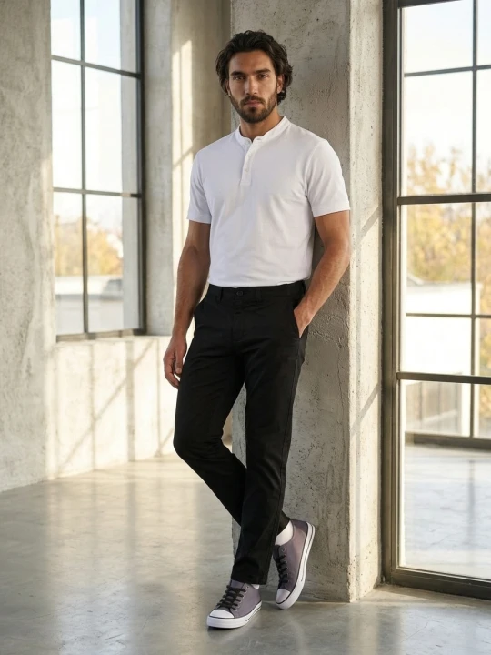 Zdjęcie produktu Sinsay - Bawełniane spodnie chino slim - czarny