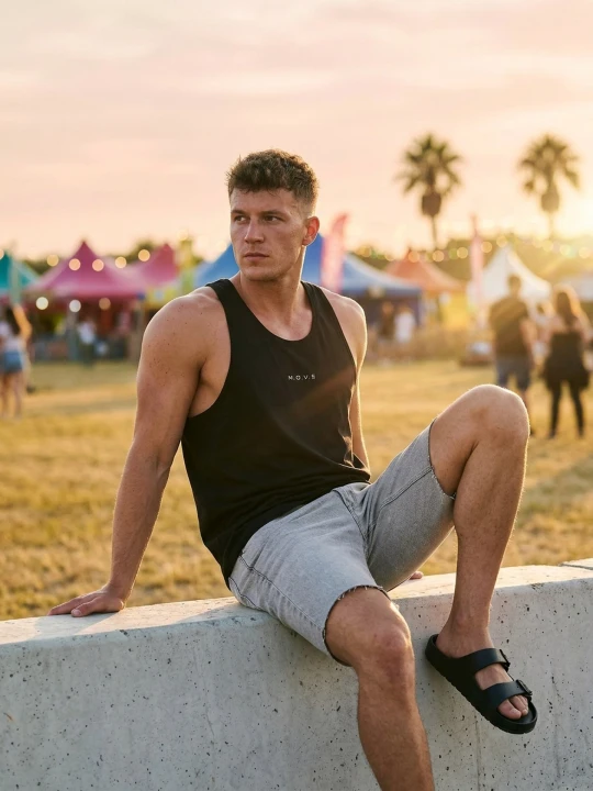 Zdjęcie produktu Sinsay - Bawełniany tank top sportowy z napisem - czarny